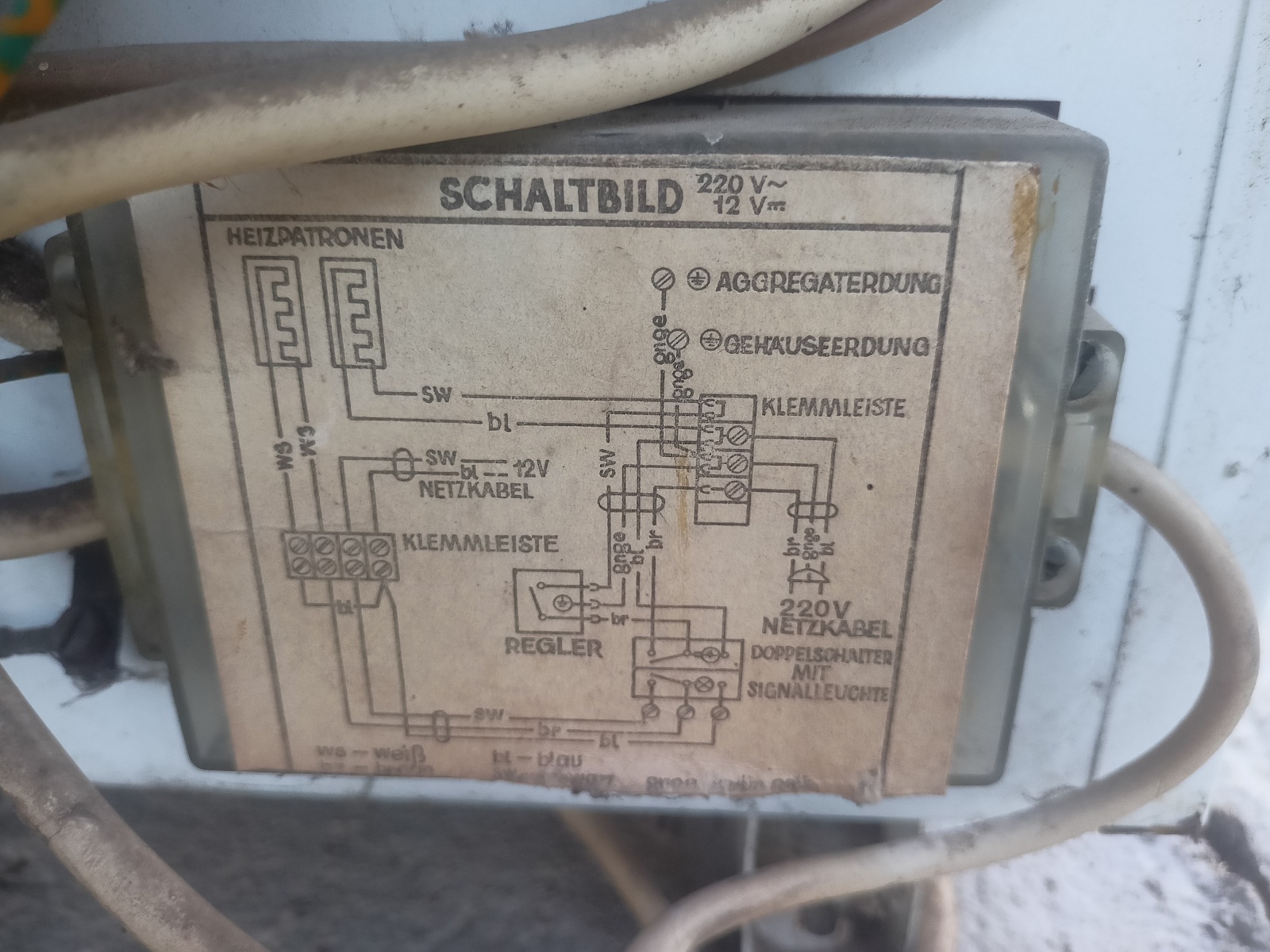 Kompresorski frizider za kamp kucice 12v, 220v plin