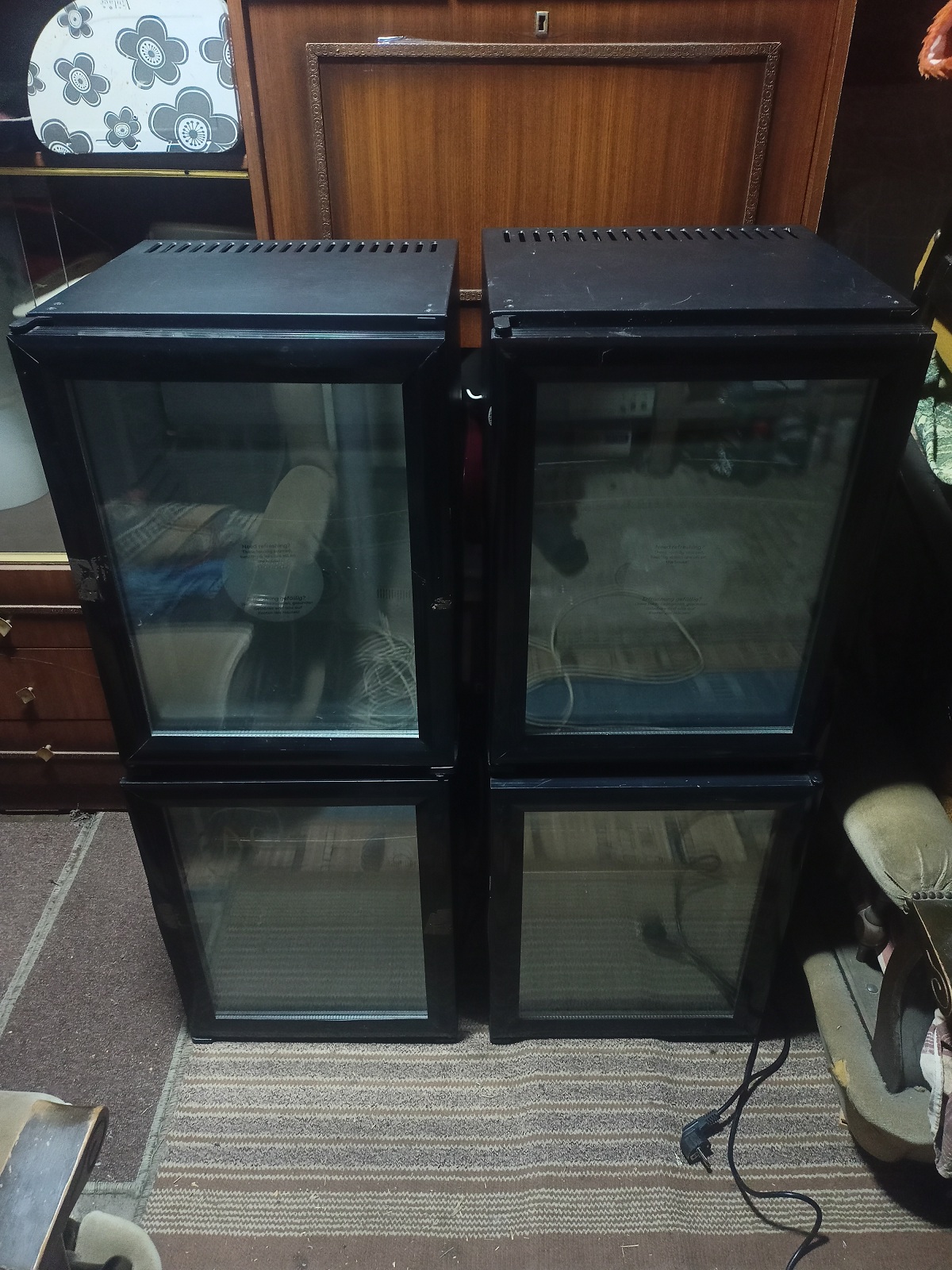 Mini Bar frizideri OMNITEC 4 komada 30 lit. 220v